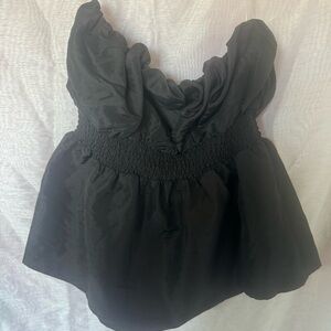 Versona Classic Black Garment